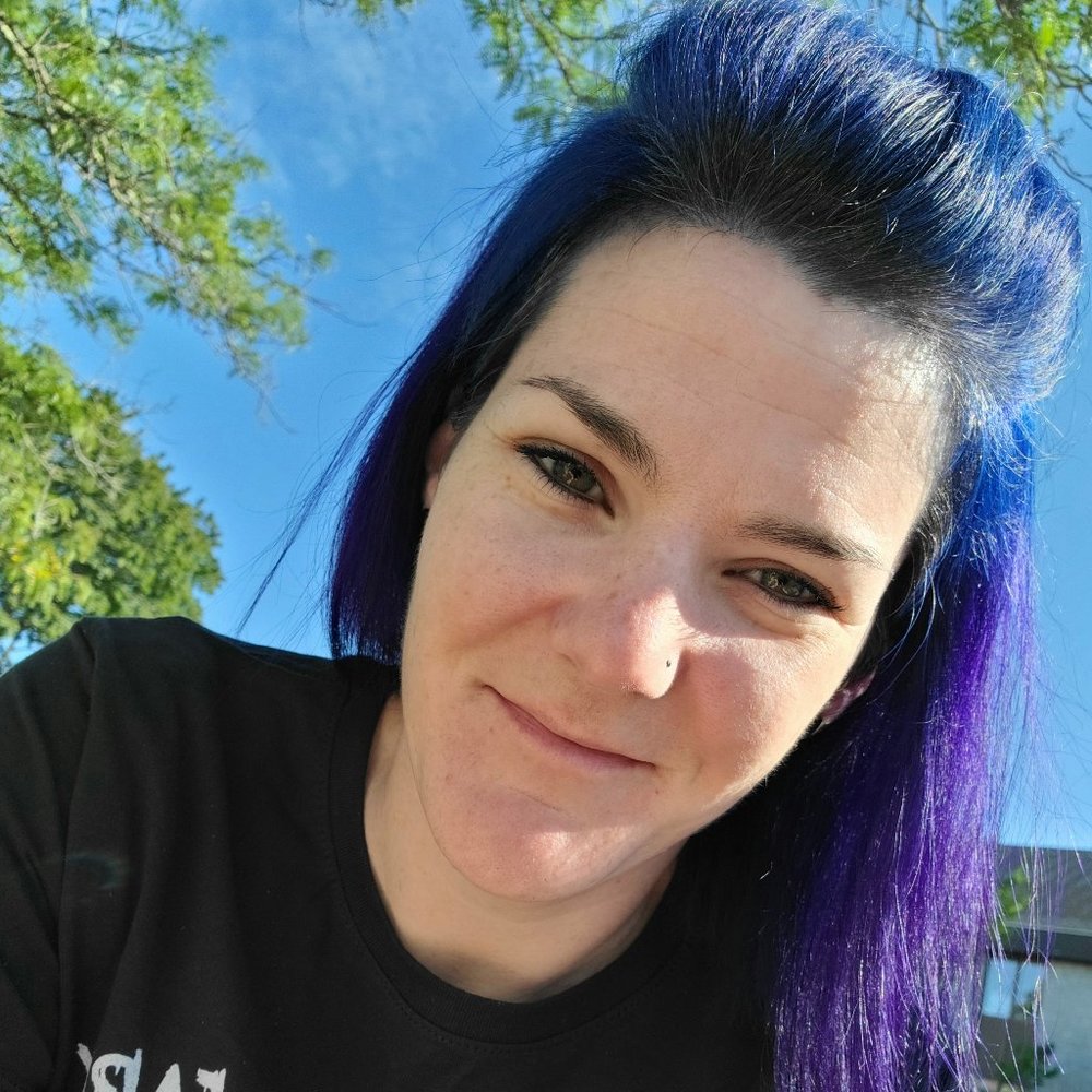 Meet your Posher, Rebecca